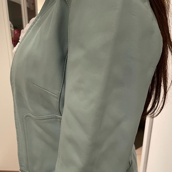 Light teal Leather jacket/Danier leather jacket/Washed blue leather jacked/Leath - Picture 7 of 8